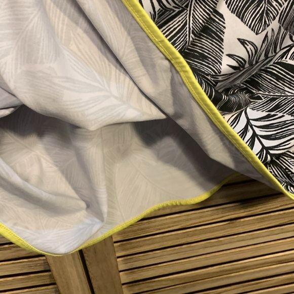 Ruby Rd Long Sleeve Blouse Black White Striped With Yellow Trim 2X Palm Leaves - Picture 7 of 10